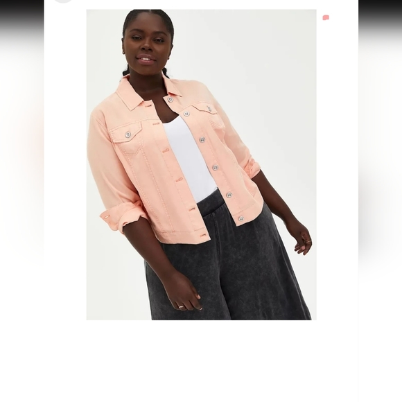 Torrid Lightweight Tencel Tucker Jacket 🍑 - Picture 2 of 7